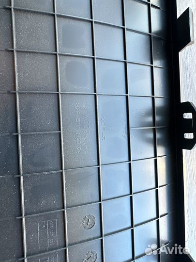 Заглушка юбки заднего бампера tesla y