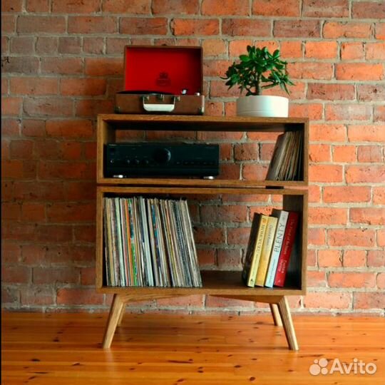 Woodstorage 2 — тумба под винил и проигрыватель