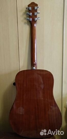 Акустические гитары