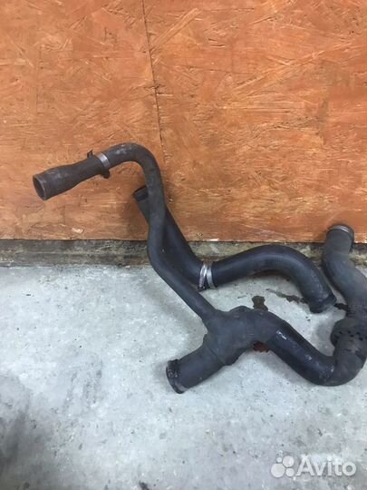 Патрубки радиатора mercedes om601 w124