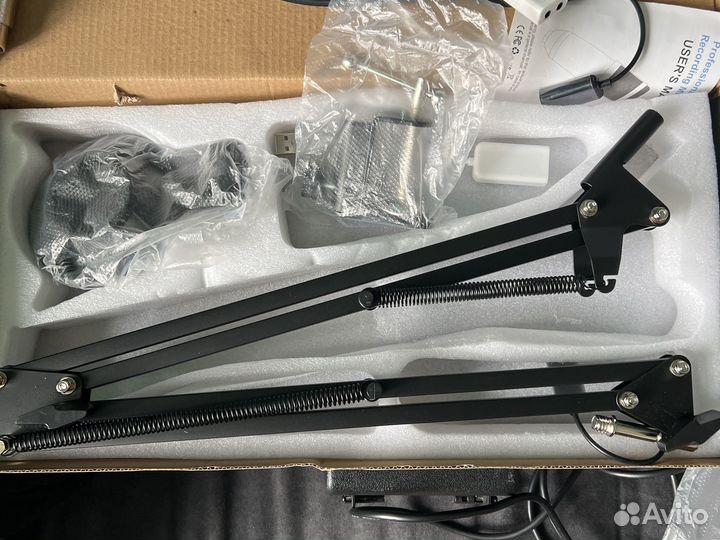 Студийный микрофон behringer c1