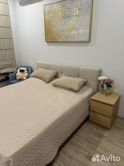 Кровать двухспальная 180*200