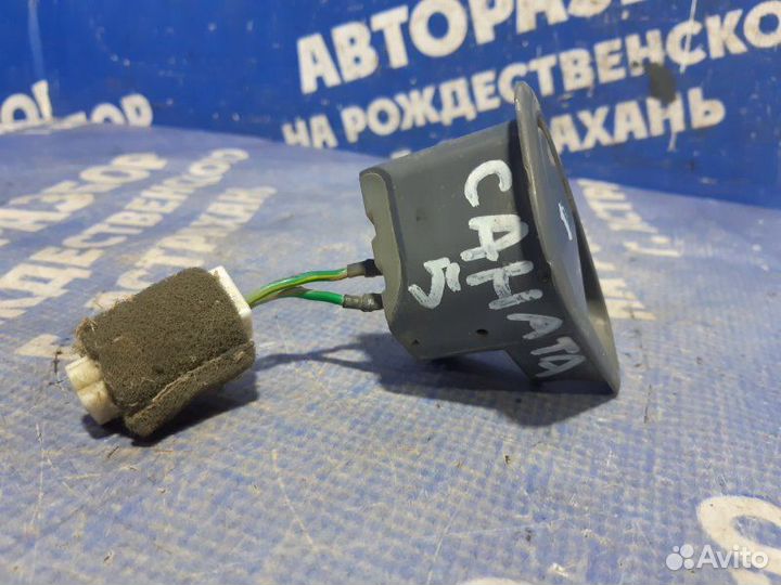 Кнопка открывания багажника Hyundai Sonata 4 седан