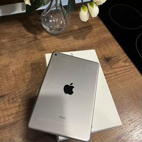 iPad mini 4