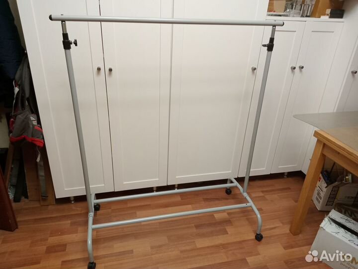 Вешалка для одежды IKEA Ригга