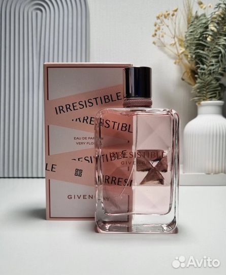 Givenchy irresistible very floral 80ml Оригинал