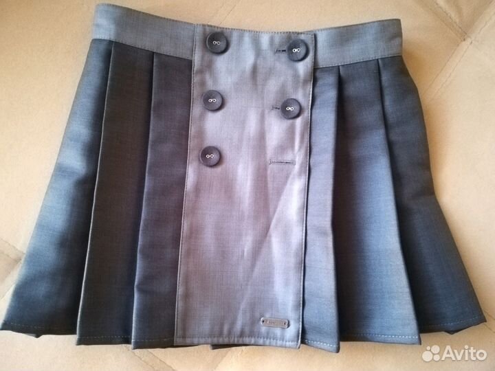 Новая юбка школьная на 120-130 см