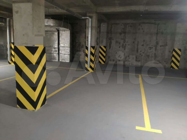 Машиноместо, 15 м²