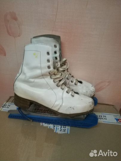 Продам коньки