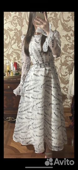 Нарядное платье