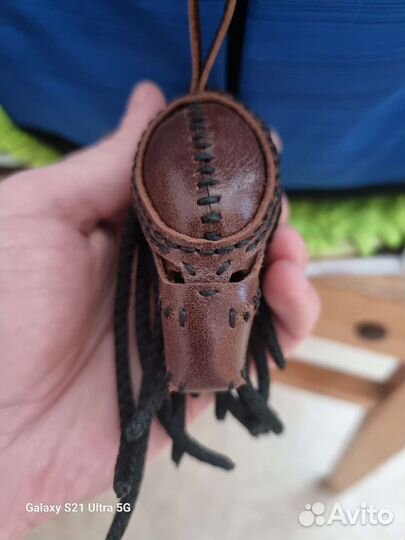 Брелок-маска