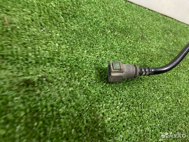 Трубка топливная на рампу Renault symbol