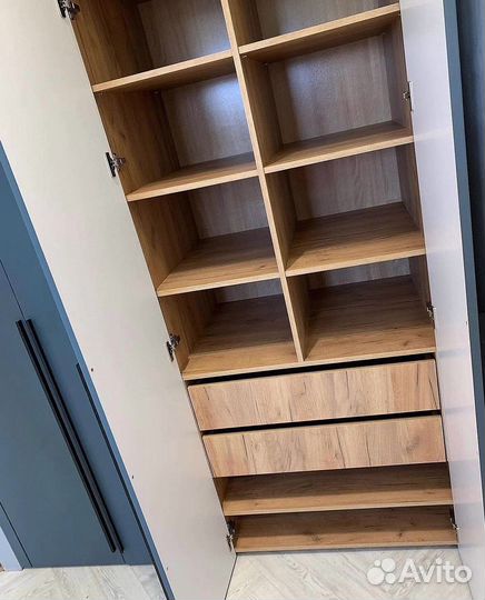 Шкаф в прихожую