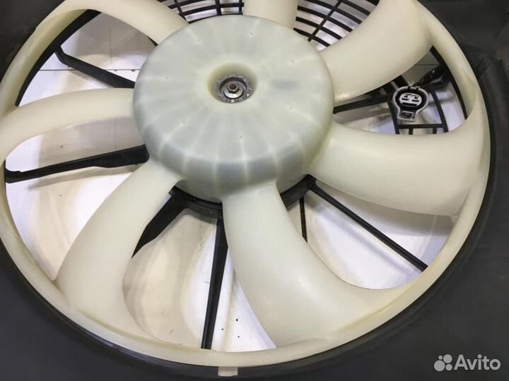 Диффузор вентилятора Lexus RX450h RX350 AL10 GYL15