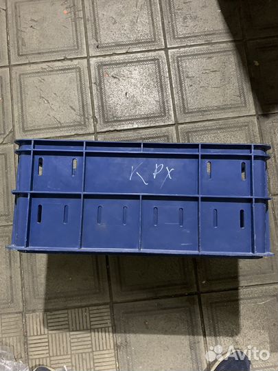 Ящик пластиковый