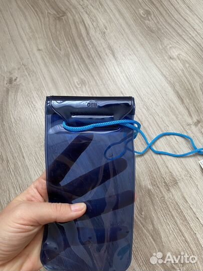 Водонепроницаемый чехол для телефона