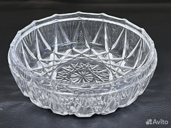 Розетка хрустальная