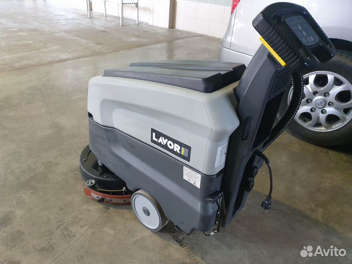 Поломоечная машина lavor