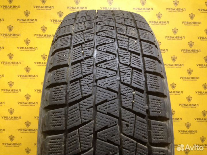 Bridgestone Blizzak DM-V1 235/55 R18 100R