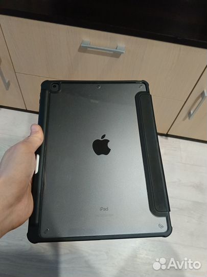 Apple iPad Air 3 64 Гб + Apple Pencil, аксессуары