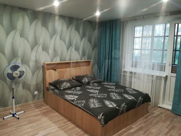 2-к. квартира, 42 м², 3 кровати