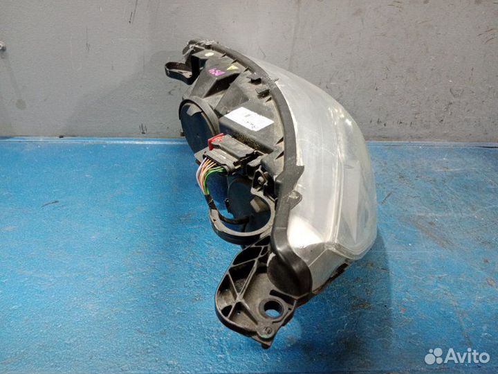 Фара ксенон правая Citroen Ds4 N