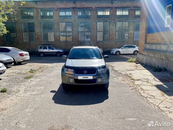 Suzuki Grand Vitara 2.0 AT, 2005, 260 000 км