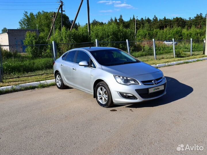 Opel Astra 1.4 AT, 2013, 243 500 км