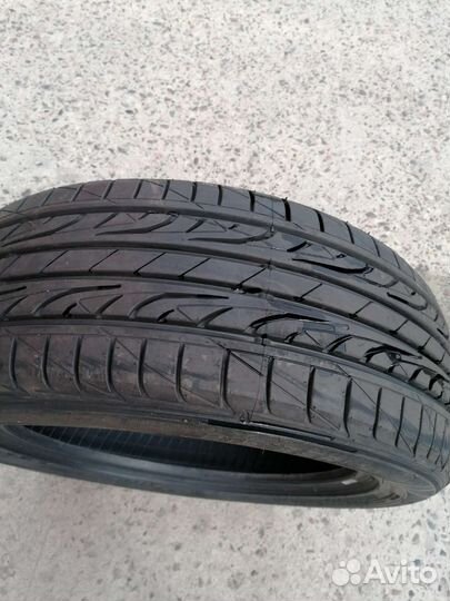 Dunlop Le Mans LM 704 215/55 R17 91M