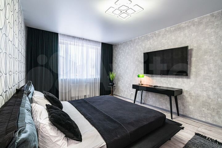 2-к. квартира, 70 м², 2/13 эт.
