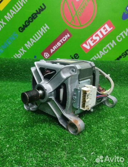 Двигатель стиральной машины Hotpoint Ariston