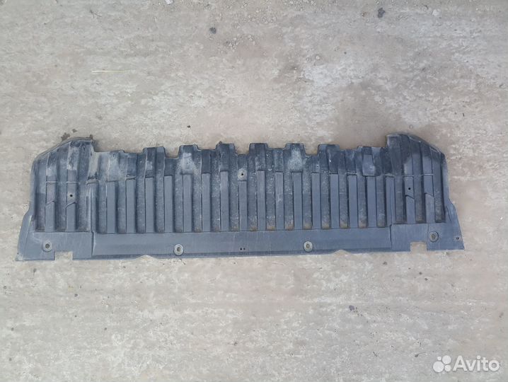 Защита, пыльник переднего бампера Audi A5,S5 8T