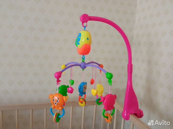 Мобиль на кроватку новый