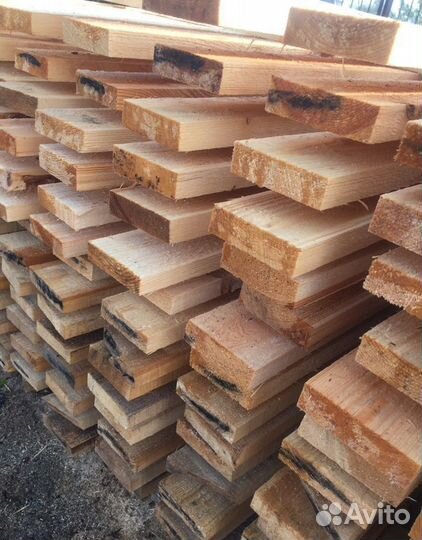 Дoска обpeзнaя