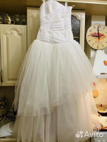 Платье свадебное отдам