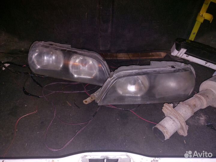 Переднии фары чайзер 100