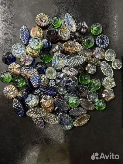 Стеклянные камни для декора