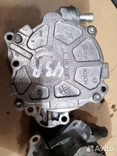 Вакуумный насос 2.0 тди Тигуан Пассат Ауди
