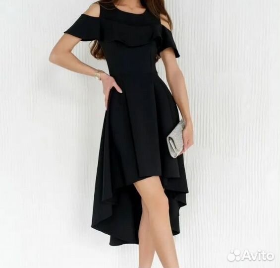 Вечернее черное платье