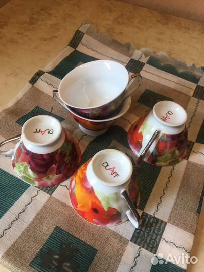 Фарфоровые чашки