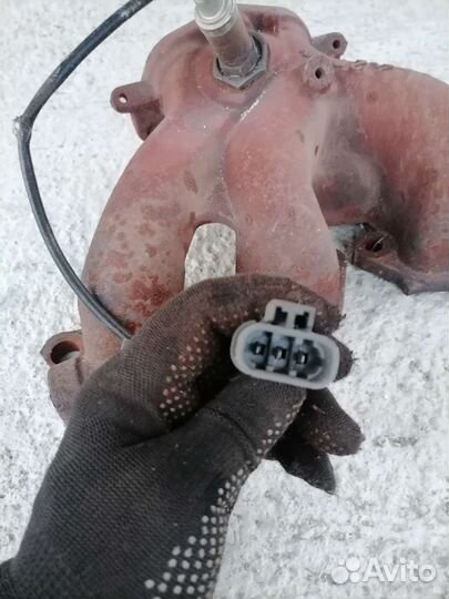 Коллектор с лямба зондом нисан примера