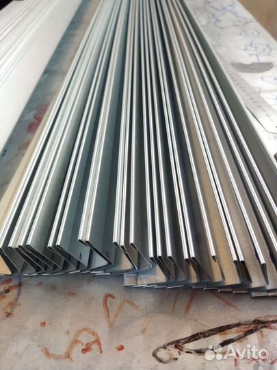 Услуги листогиба(доборные элементы:конёк,ветровая)