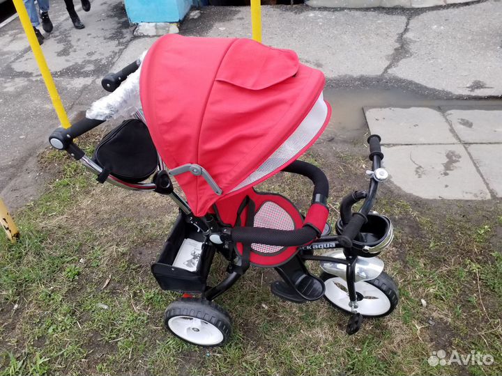 Коляска-велосипед красный новый, собран