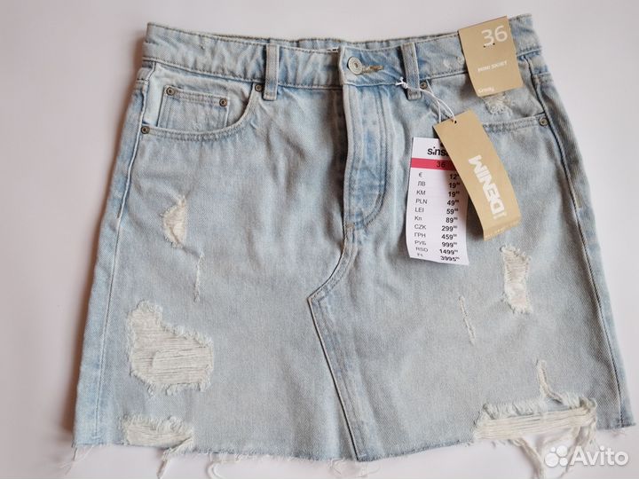 Новая джинсовая юбка и футболка