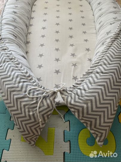 Бортик мягкий в кроватку и кокон для новорожденных