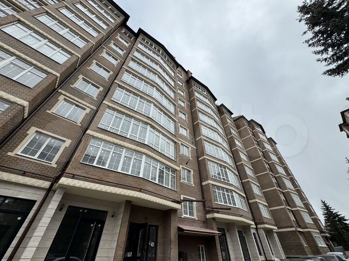 2-к. квартира, 74,6 м², 1/9 эт.