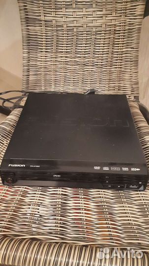 Портативный dvd плеер