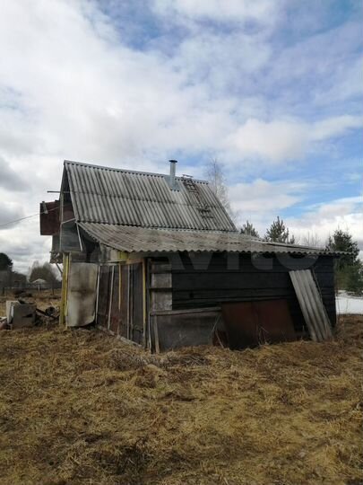 Дом 20 м² на участке 13 сот.