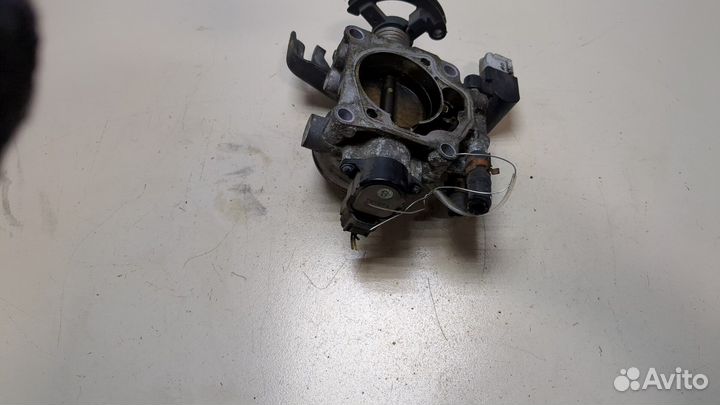 Заслонка дроссельная Toyota Matrix, 2006