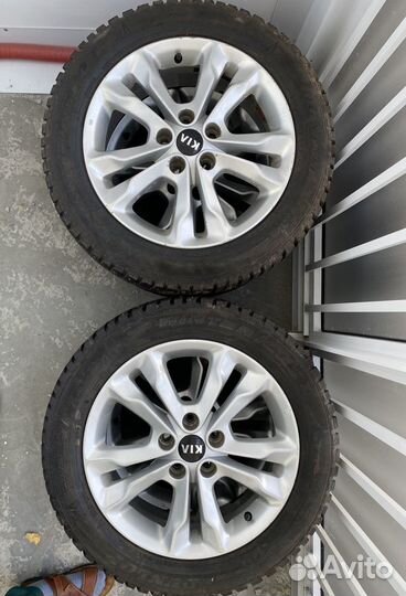 Продам зимнюю резину с дисками